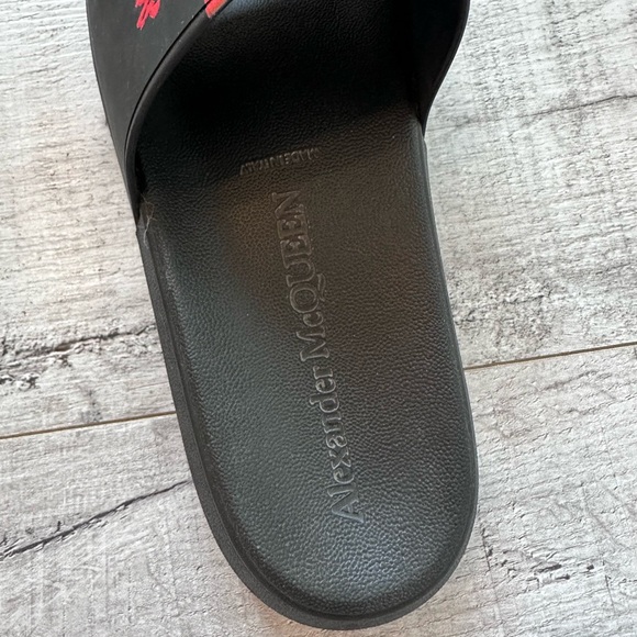 Alexander McQueen mens slides - Picture 6 of 6